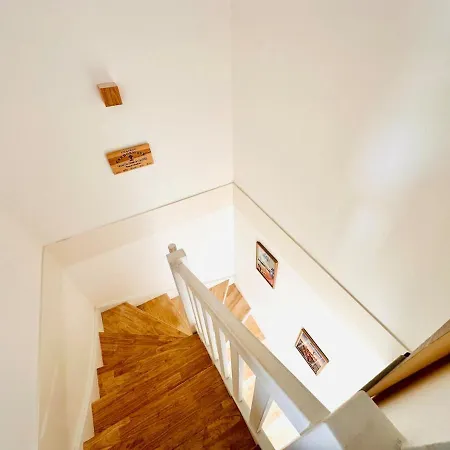 Duplex Avec Terrasse Dans Le Ciel Bordelais