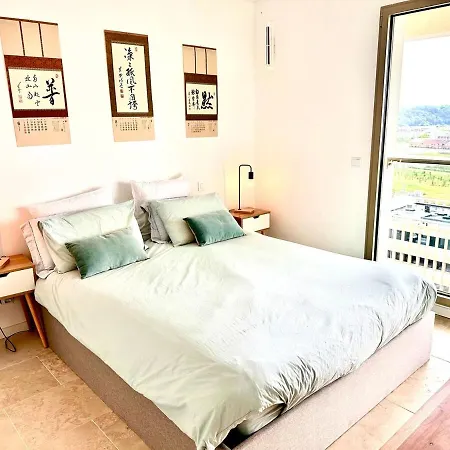 Duplex Avec Terrasse Dans Le Ciel Bordelais Apartment *